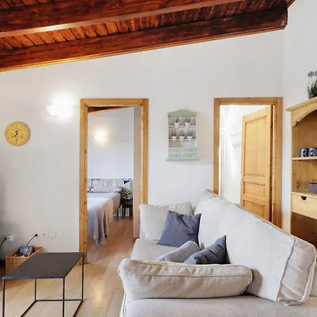 Apto Ideal En Lejlighed Osséja